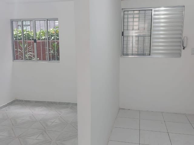Foto do Apartamento - Apartamento à venda, 2 quartos, 1 banheiro, 1 vaga fechada, 49m²,  Cohab II, Carapicuíba, SP | Collina Imóveis