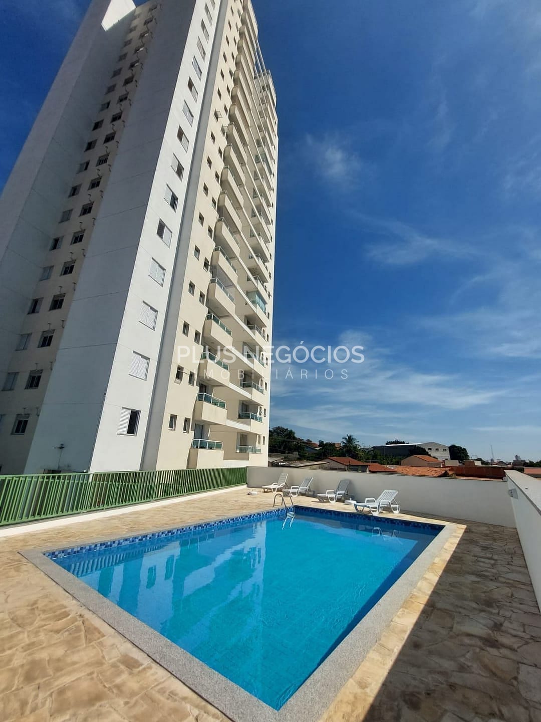 Apartamento à venda com 2 quartos, 64m² - Foto 24