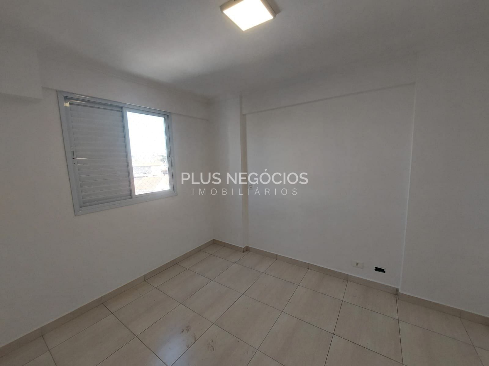 Apartamento à venda com 2 quartos, 64m² - Foto 12