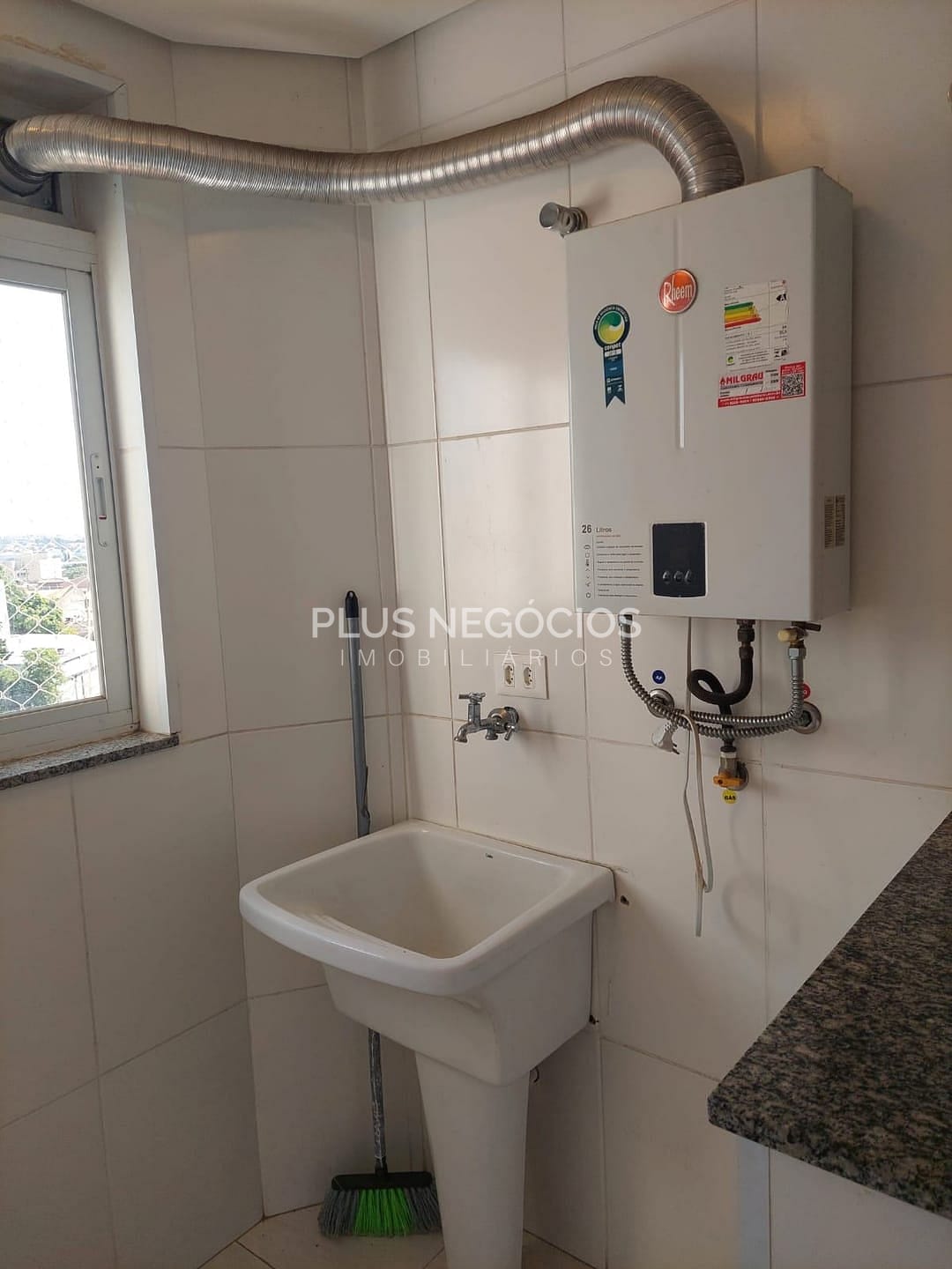 Apartamento à venda com 2 quartos, 64m² - Foto 16
