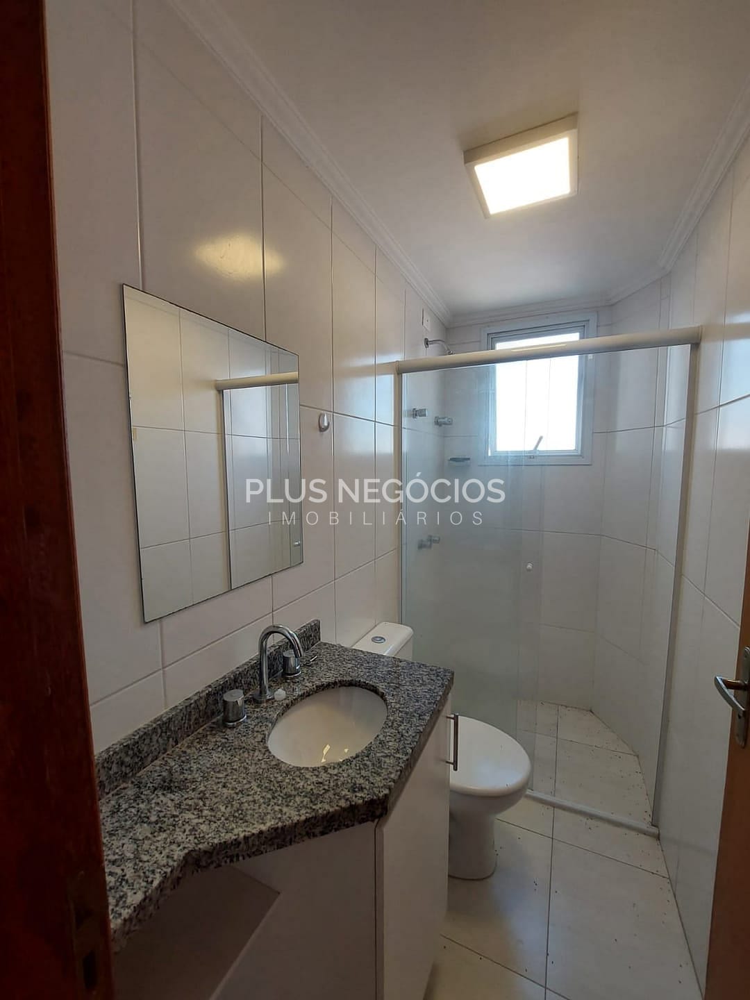 Apartamento à venda com 2 quartos, 64m² - Foto 11