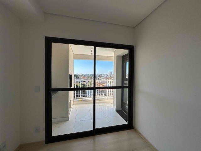 Apartamento com 121m² 3 quartos e 2 banheiros, à venda, no bairro Parque Jamaica em Londrina