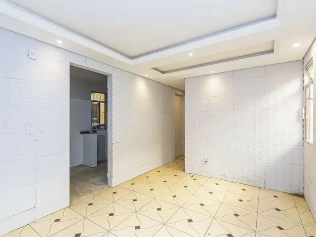 Apartamento 3 quartos e 1 banheiro, à venda, no bairro Cidade Industrial em Curitiba