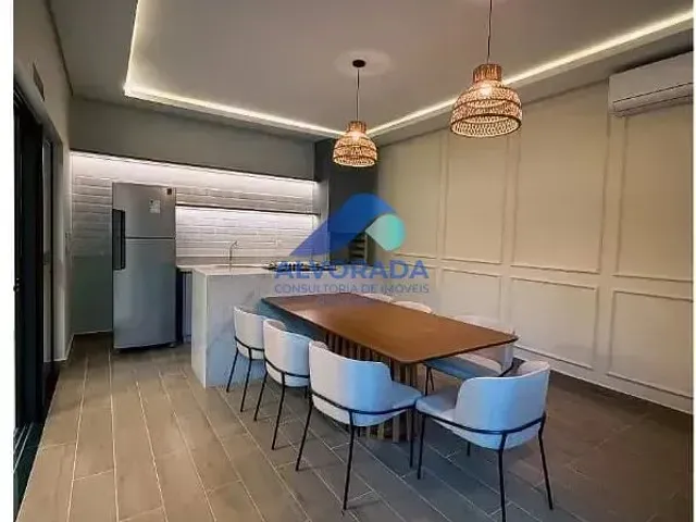 Apartamento com 10m² 2 quartos e 2 banheiros, à venda, no bairro MONTE CASTELO em São José Dos Campos