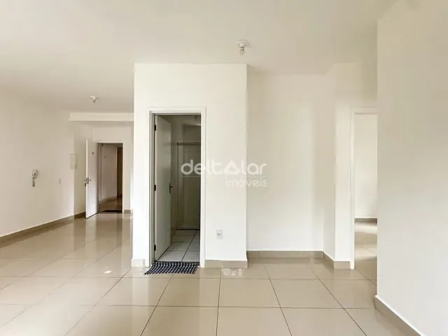 Apartamento com 80m² 2 quartos e 2 banheiros, para alugar, no bairro Planalto em Belo Horizonte