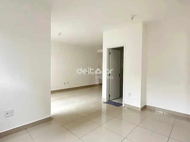 Apartamento com 80m² 2 quartos e 2 banheiros, para alugar, no bairro Planalto em Belo Horizonte