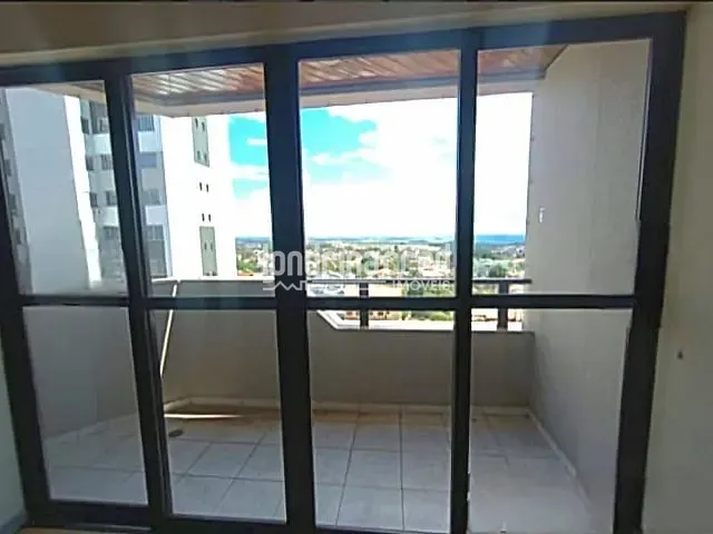 Apartamento 3 quartos e 2 banheiros, à venda, no bairro Centro em Arapongas