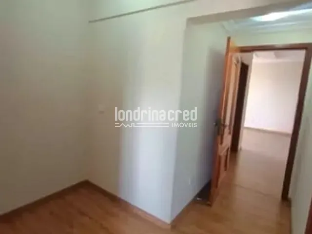 Apartamento 3 quartos e 2 banheiros, à venda, no bairro Centro em Arapongas