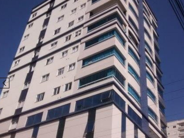 Apartamento com 200m², para alugar, no bairro Meia Praia em Itapema