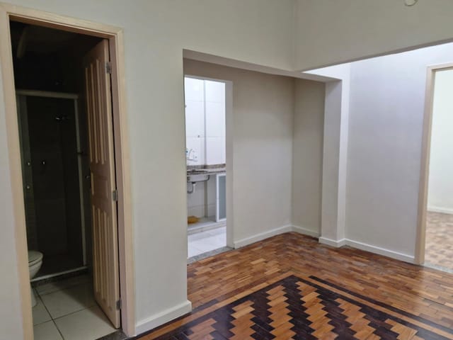 Apartamento 3 quartos e 2 banheiros, à venda, no bairro Caxambu em Petrópolis