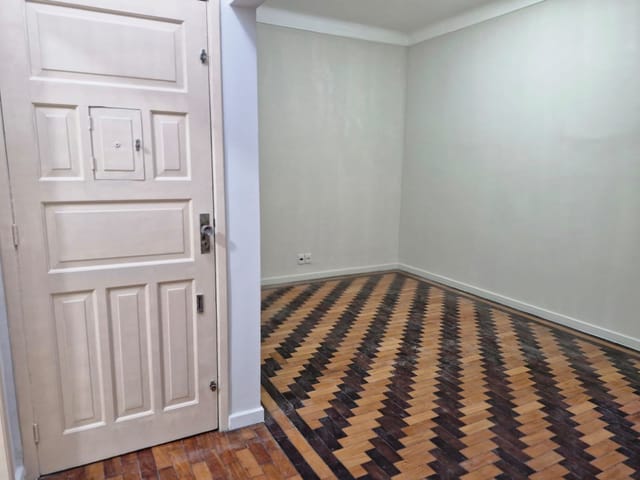 Apartamento 3 quartos e 2 banheiros, à venda, no bairro Caxambu em Petrópolis