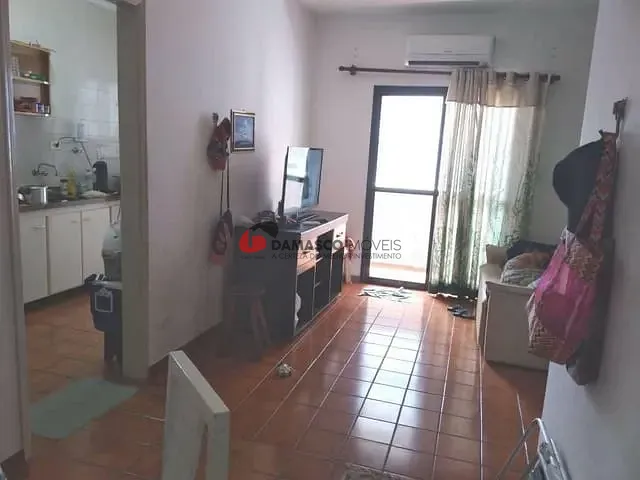 Apartamento 1 quarto e 1 banheiro, à venda, no bairro Cidade Ocian em Praia Grande