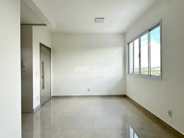 Apartamento com 75m² 3 quartos e 2 banheiros, para alugar, no bairro Planalto em Belo Horizonte
