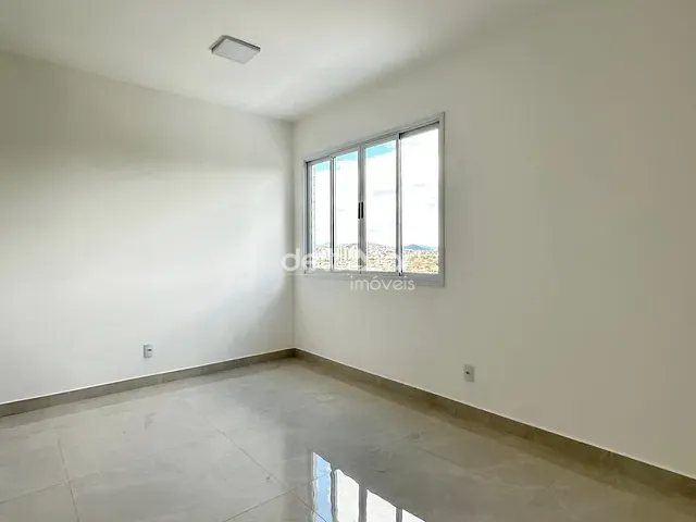 Apartamento com 75m² 3 quartos e 2 banheiros, para alugar, no bairro Planalto em Belo Horizonte