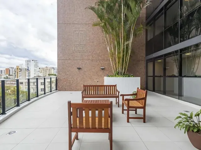 Apartamento 3 quartos e 1 banheiro, à venda, no bairro Mercês em Curitiba