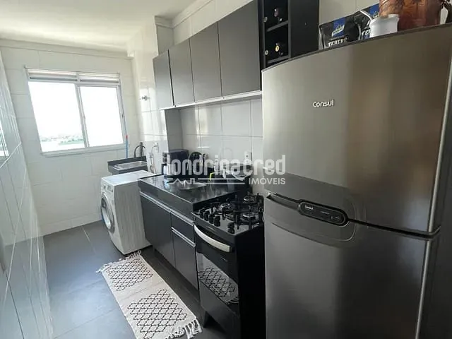 Apartamento 2 quartos e 1 banheiro, à venda, no bairro Cidade Industrial 2 em Londrina