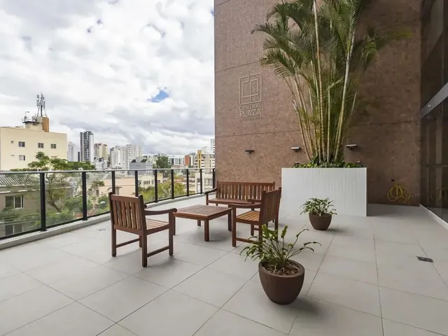 Apartamento 3 quartos e 3 banheiros, à venda, no bairro São Francisco em Curitiba