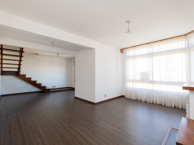 Apartamento com 181m² 3 quartos e 4 banheiros, à venda, no bairro Centro em Pelotas