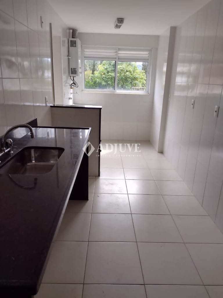 Apartamento à venda com 2 quartos, 10m² - Foto 5