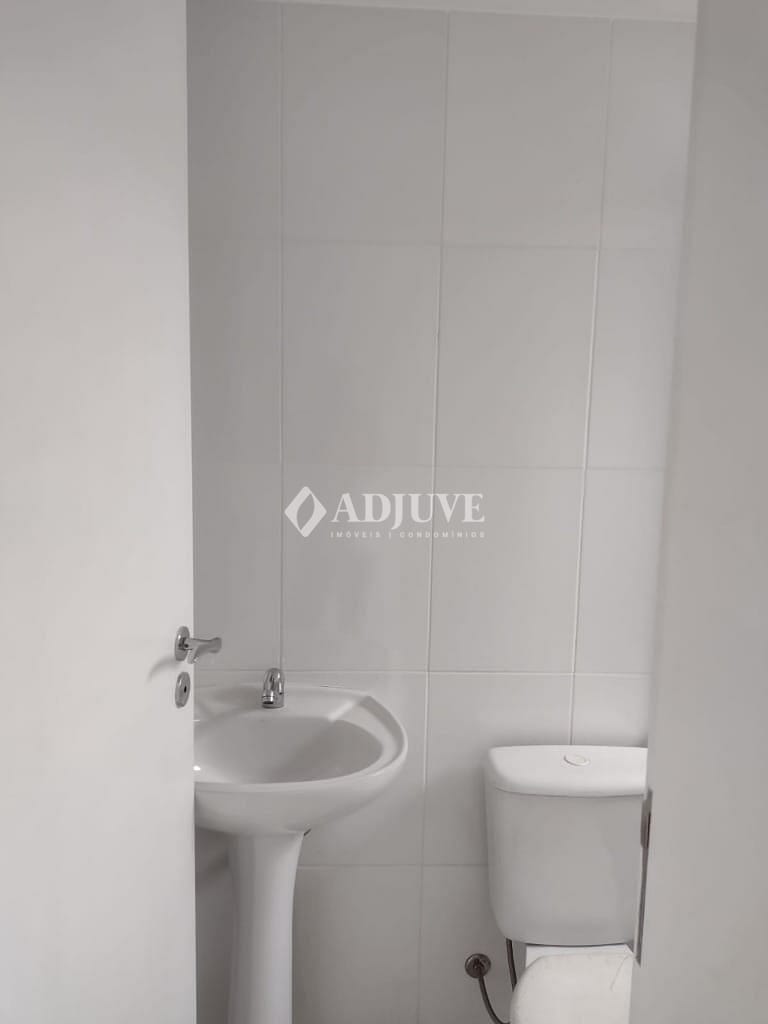 Apartamento à venda com 2 quartos, 10m² - Foto 8