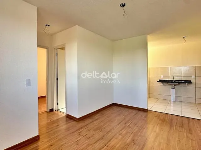 Apartamento com 48m² 2 quartos e 1 banheiro, para alugar, no bairro Serra Dourada em Vespasiano