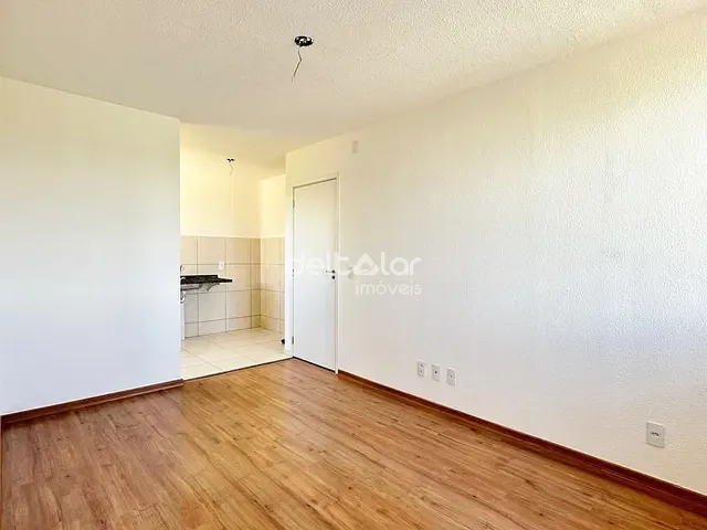 Apartamento com 48m² 2 quartos e 1 banheiro, para alugar, no bairro Serra Dourada em Vespasiano