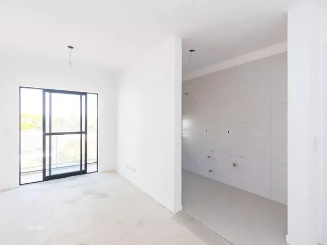 Apartamento 2 quartos e 1 banheiro, à venda, no bairro Santa Quitéria em Curitiba