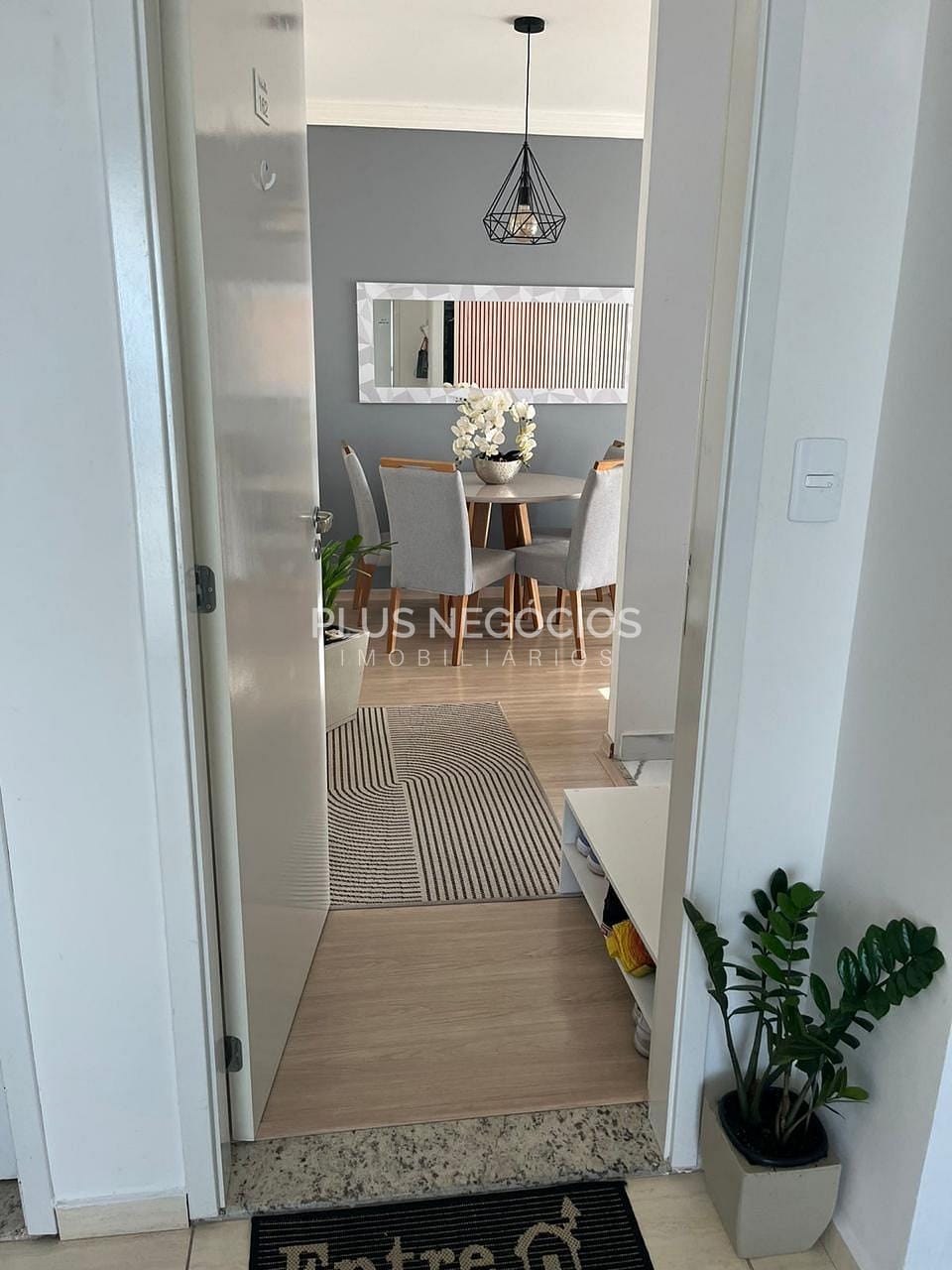 Apartamento à venda com 2 quartos, 57m² - Foto 11