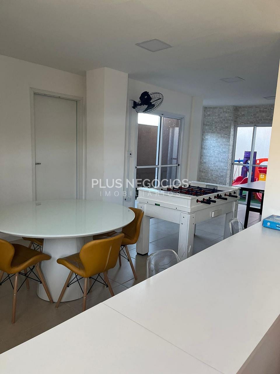 Apartamento à venda com 2 quartos, 57m² - Foto 15