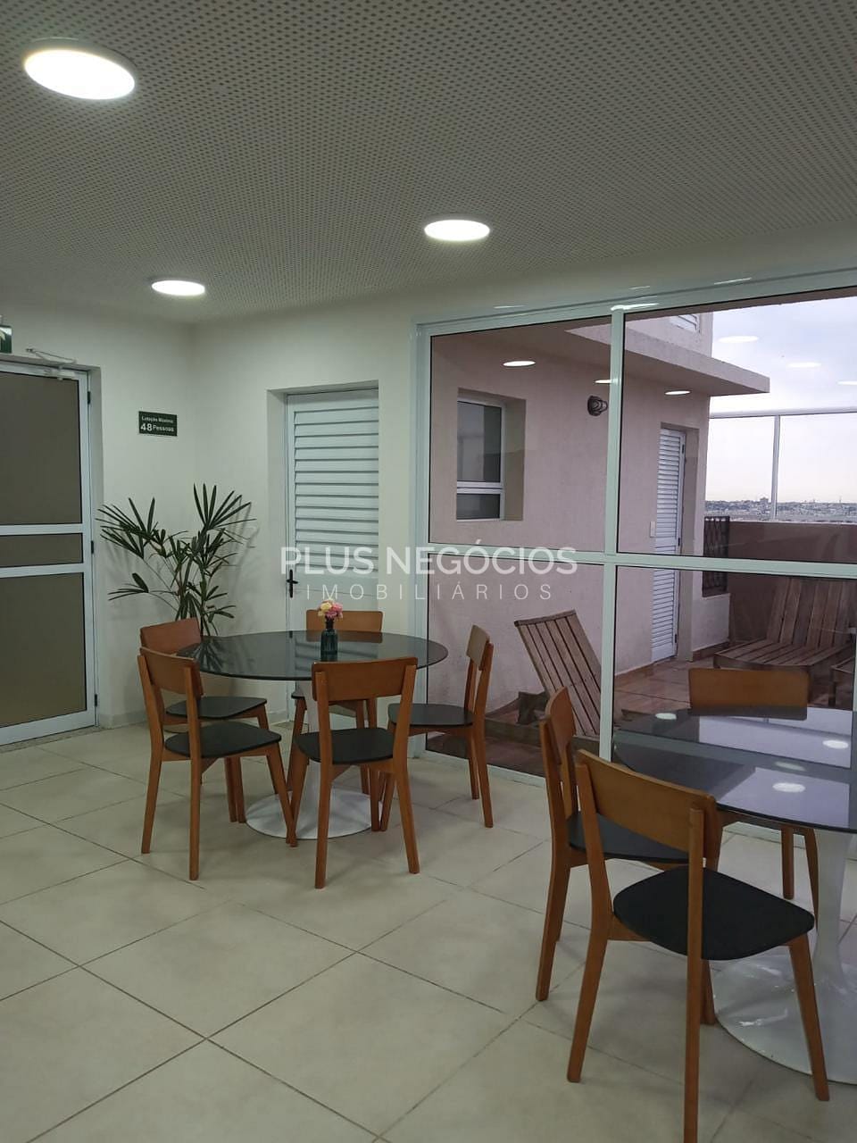 Apartamento à venda com 2 quartos, 57m² - Foto 18