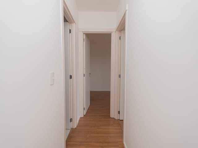 Apartamento 2 quartos e 1 banheiro, à venda ou para alugar, no bairro Areal em Pelotas