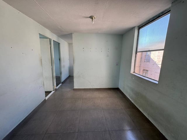 Foto do Apartamento - Apartamento para locação, 2 quartos, 1 banheiro,  44m², Cohab V, Carapicuíba, SP | Collina Imóveis