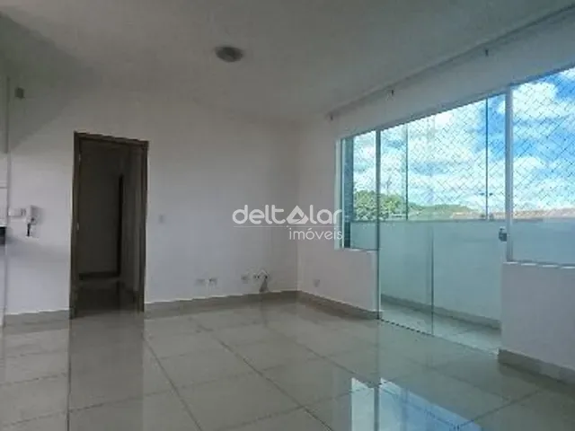 Apartamento com 138m² 3 quartos e 2 banheiros, para alugar, no bairro Planalto em Belo Horizonte