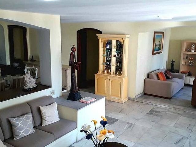 Apartamento com 300m² 5 quartos e 5 banheiros, à venda, no bairro Boqueirão em Santos