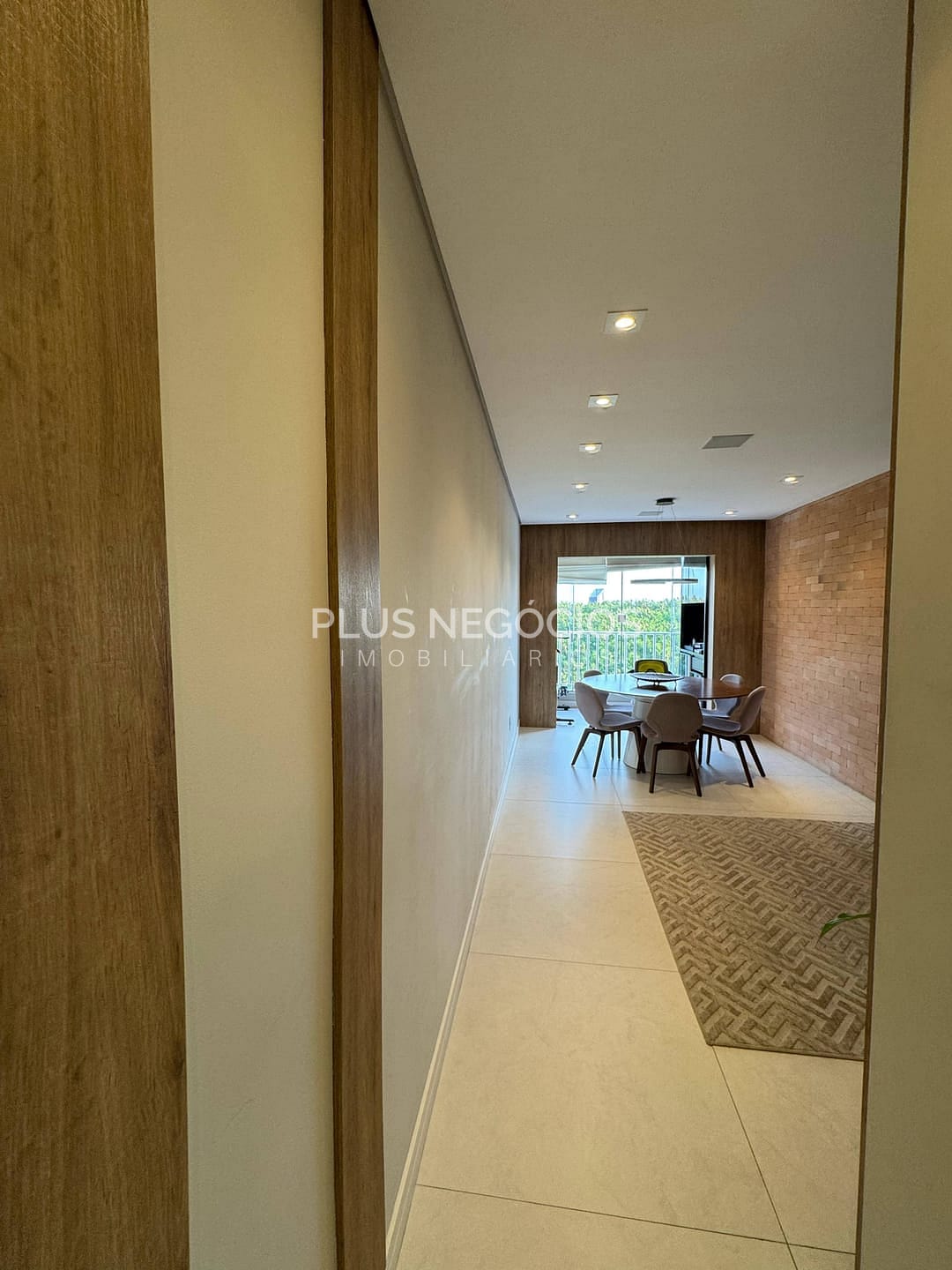 Apartamento à venda com 3 quartos, 98m² - Foto 3