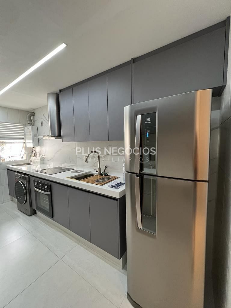 Apartamento à venda com 3 quartos, 98m² - Foto 13