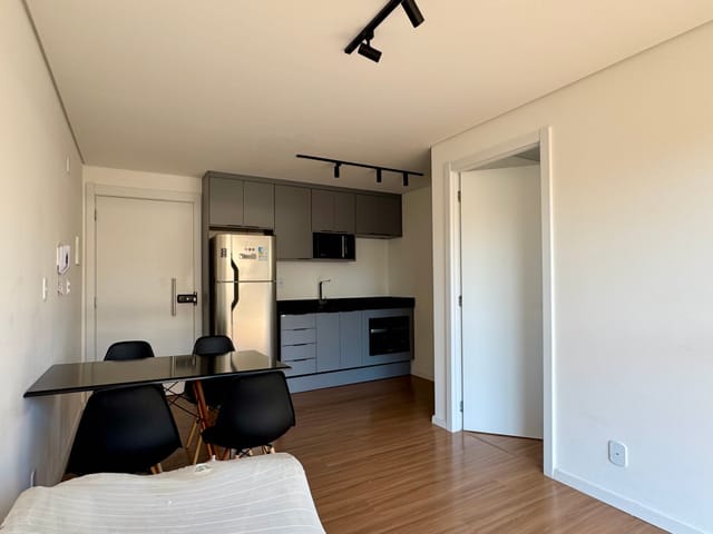 Apartamento 1 quarto e 1 banheiro, à venda, no bairro Centro em Pelotas