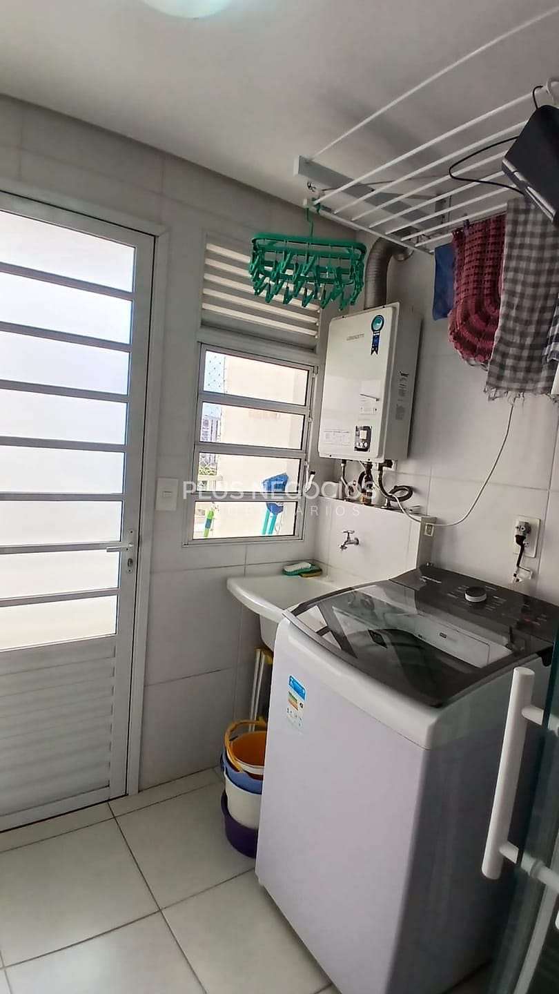 Apartamento à venda com 3 quartos, 125m² - Foto 11