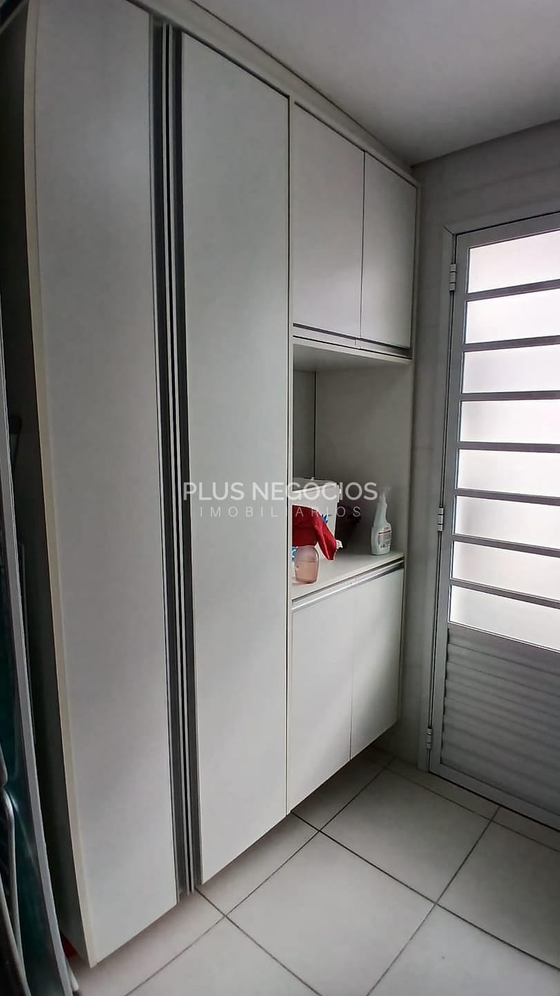 Apartamento à venda com 3 quartos, 125m² - Foto 12