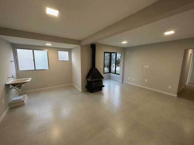 Apartamento 3 quartos e 1 banheiro, à venda, no bairro Três Vendas em Pelotas