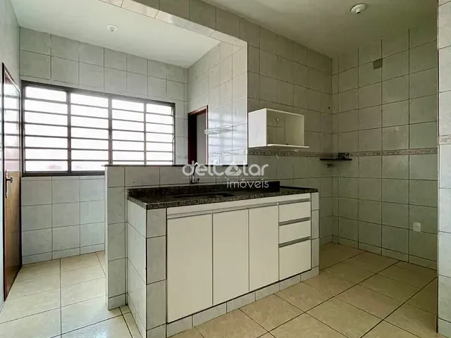 Apartamento com 90m² 3 quartos e 2 banheiros, para alugar, no bairro Paquetá em Belo Horizonte