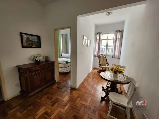 Apartamento 1 quarto e 1 banheiro, à venda, no bairro Centro em Petrópolis