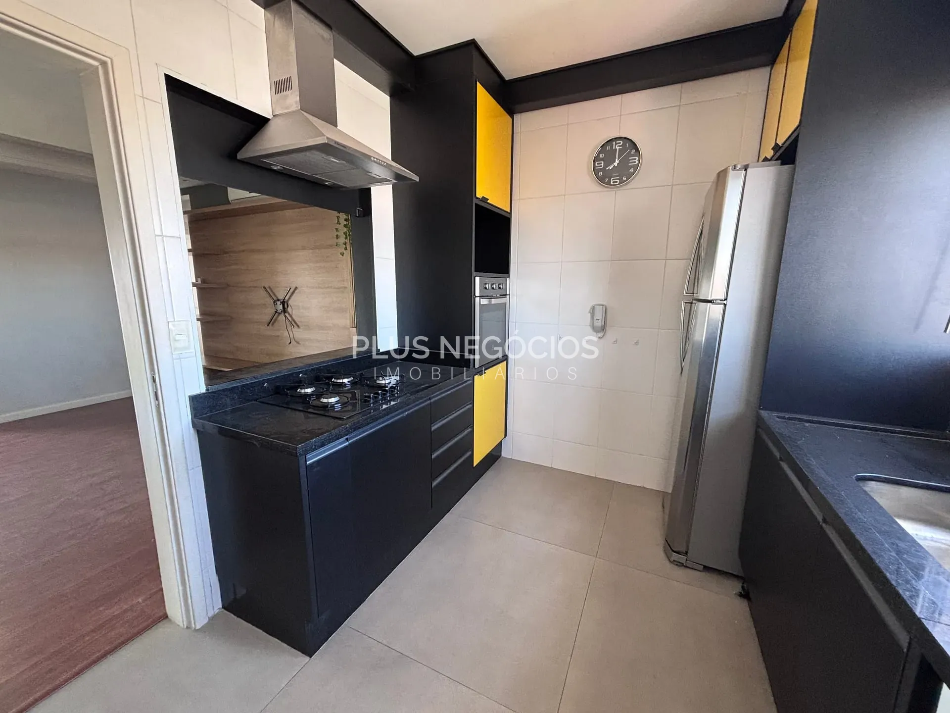 Apartamento, 3 quartos, 102 m² - Foto 2