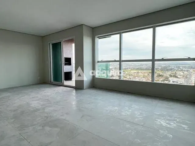 Apartamento com 181m² 3 quartos e 2 banheiros, à venda, no bairro Uvaranas em Ponta Grossa