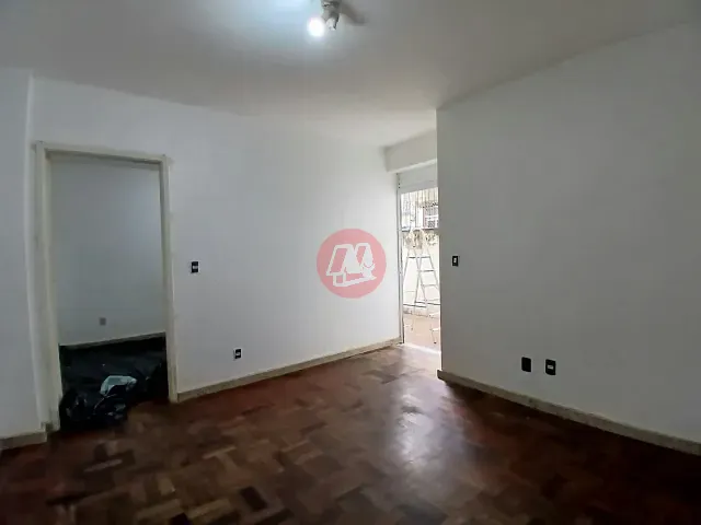 Apartamento com 50m² 1 quarto e 1 banheiro, para alugar, no bairro Santana em Porto Alegre