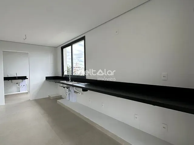 Apartamento 4 quartos e 3 banheiros, à venda, no bairro Ouro Preto em Belo Horizonte