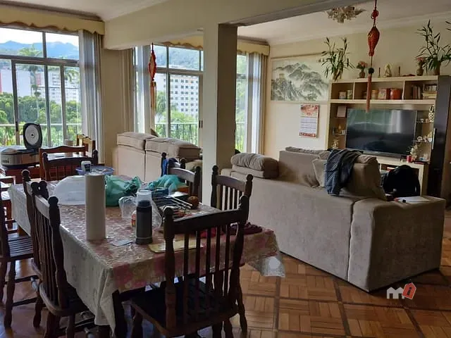 Apartamento 7 quartos e 3 banheiros, à venda, no bairro Centro em Petrópolis