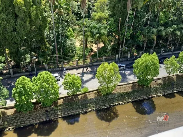 Apartamento 7 quartos e 3 banheiros, à venda, no bairro Centro em Petrópolis