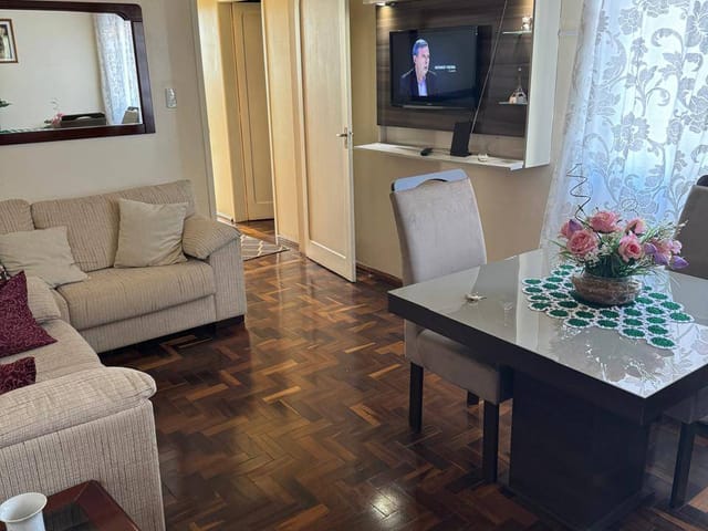 Apartamento 2 quartos e 2 banheiros, à venda, no bairro Centro em Pelotas