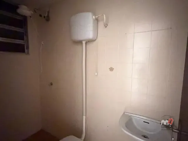 Apartamento 1 quarto e 1 banheiro, para alugar, no bairro Centro em Petrópolis